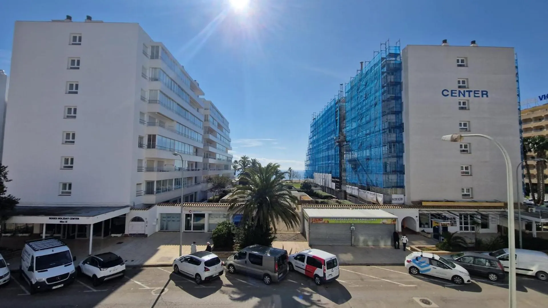 Apartamento Cerca De La Playa Con Vista Roses